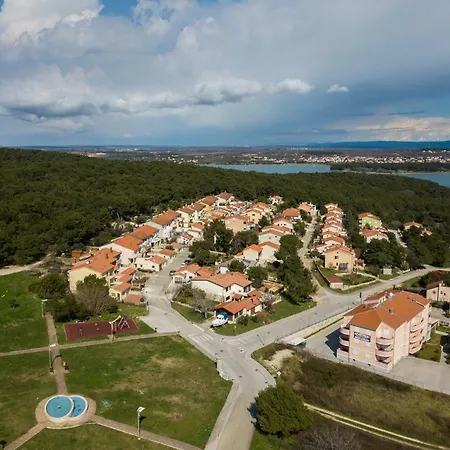 Lavanda Apartament Premantura