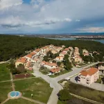 Lavanda Appartement Premantura