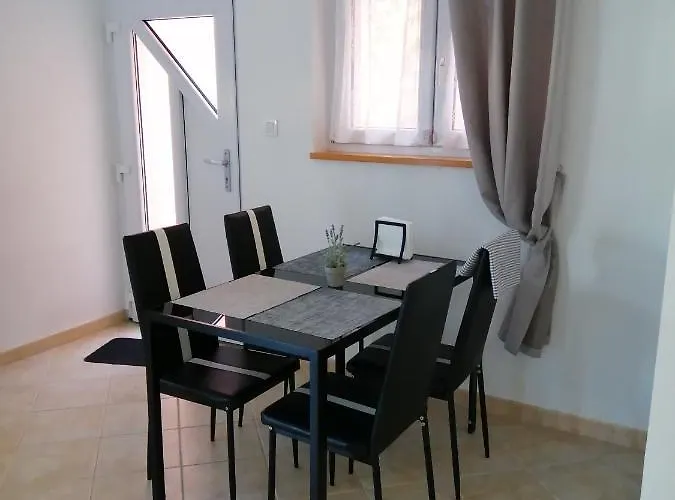 Lavanda Appartement Premantura